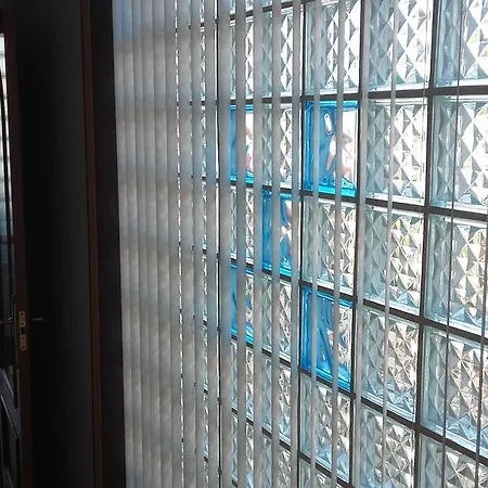 Esperanza Villa *